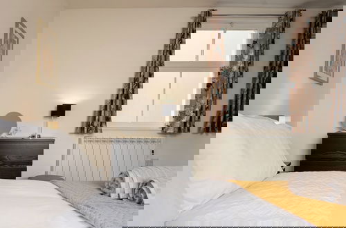 Photo 5 - Gorgeous 1 BD in Central Cheltenham