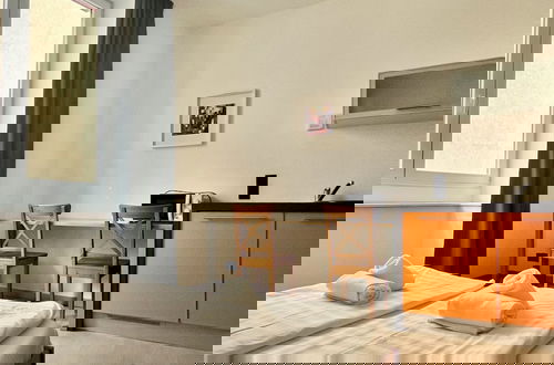 Photo 10 - GuestHouse Lugano University