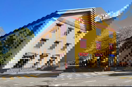 Photo 42 - GuestHouse Lugano University