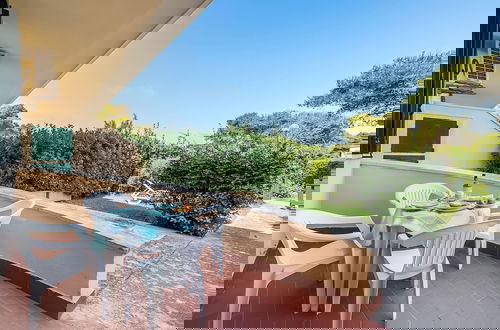 Foto 1 - Le Onde Apartment 2 With Pool and Sea