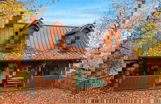 Foto 1 - Cherokee Winds 2 Bedroom Cabin by RedAwning