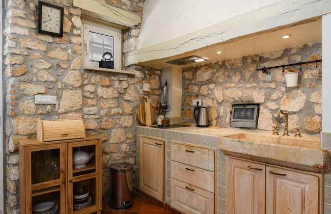 Warm Holiday Home With Terrace - Photo 7