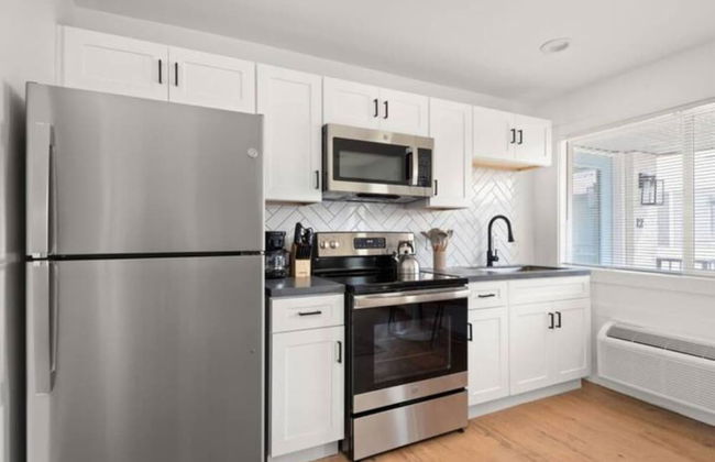 Nashville Home Base: Cozy Retreat 1 Bedroom Home - Photo 12