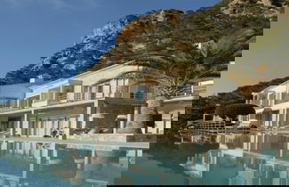 Foto 1 - Villa in Tranquil Hillside Location