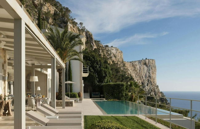 Villa in Tranquil Hillside Location - Foto 25
