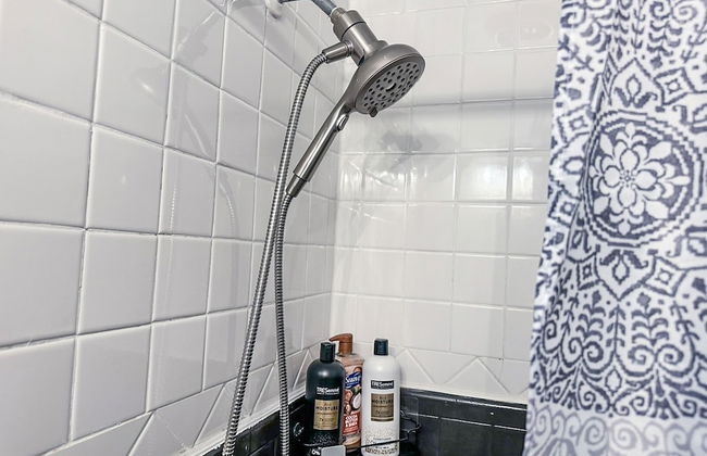 Affordable 2BR Getaway Near Plaza District Lilac1 - Foto 26