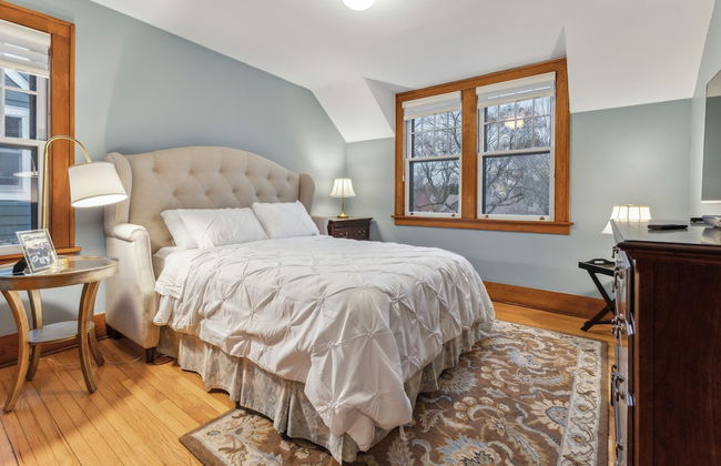 Charming Ann Arbor Retreat Near Dt & Attractions 3 Bedroom Home - Photo 6
