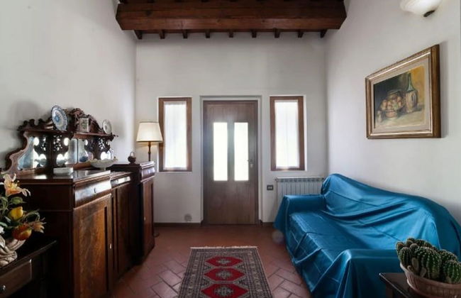Farmhouse in Tuscany With Pool & Valley Views - Photo 7