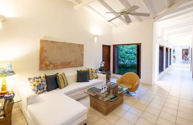 w Spacious 5BR Villa at Mesa de Yeguas - Foto 5