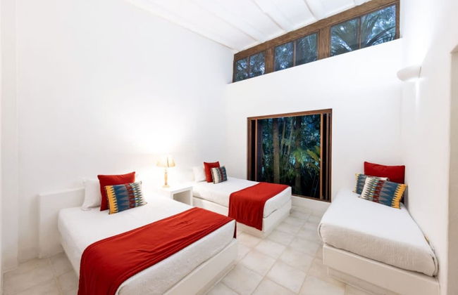 w Spacious 5BR Villa at Mesa de Yeguas - Foto 10