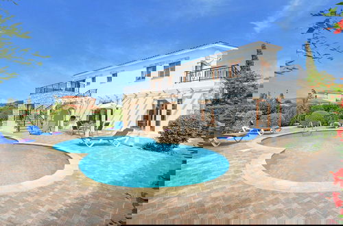 Foto 4 - Argaka Beach Villa