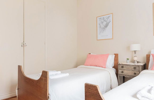 FLIPHAUS Av del Libertador 1100 - Photo 2