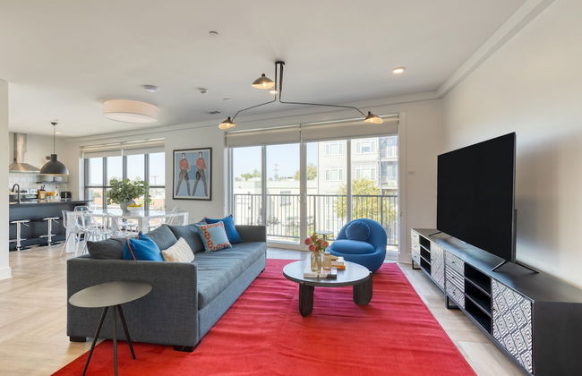 The Carter by Avantstay 4th Floor Sleeps 48 - Photo 6