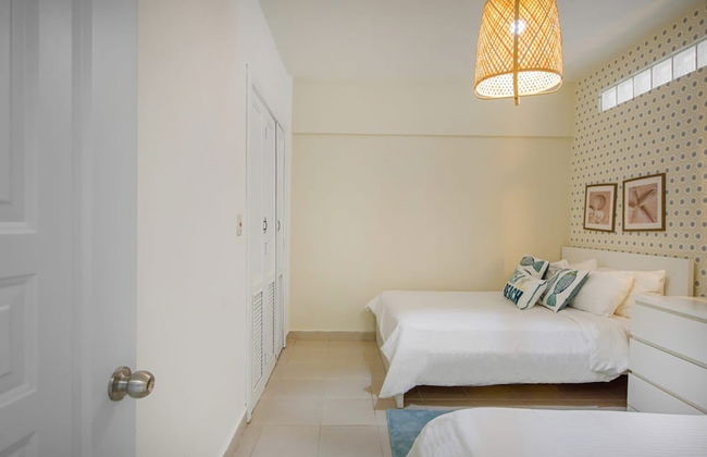 Beachfront Condo Costa del Sol Sleeps 6 - Foto 4