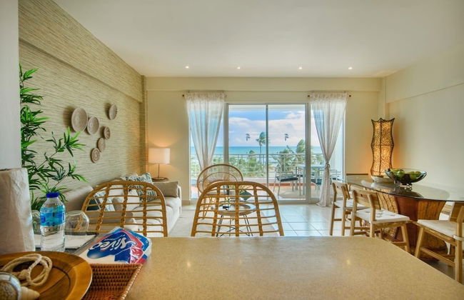 Beachfront Condo Costa del Sol Sleeps 6 - Foto 6