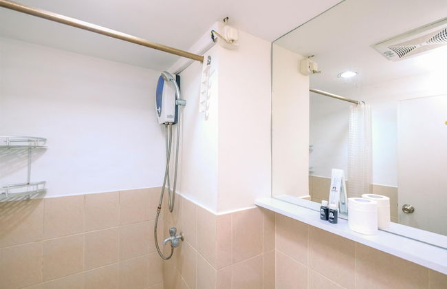 Minimalist 1BR with Extra Room Podomoro Golf View Apartment - Foto 12