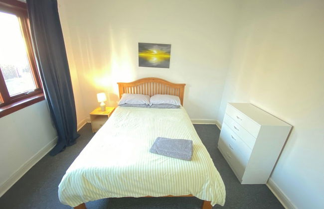 6 Guests - Parking - Patio - Near Coast - Foto 4