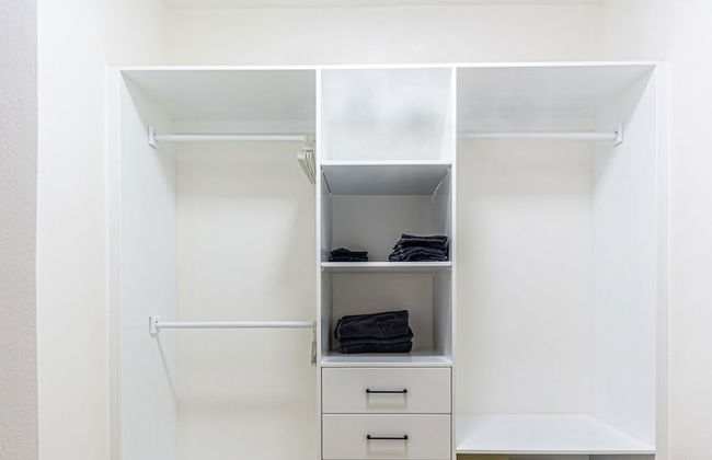 Spacious Family Suite, Ocean Village! - Foto 19