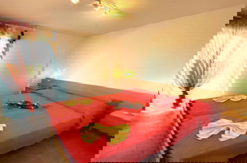 Foto 4 - Beachside Bliss Cozy One-bedroom Flat - Beahost