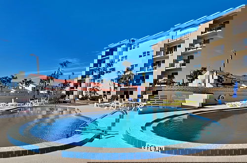 Photo 11 - Daytona Beach Getaway #308