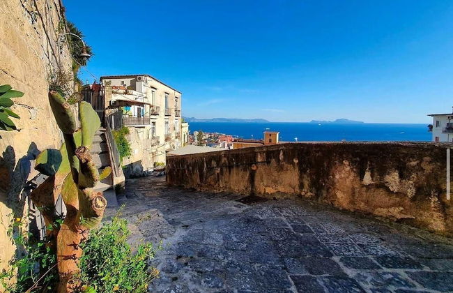 Luxury Apartment in Vomero - Photo 29
