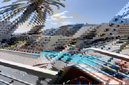 Foto 1 - Renovated Apartment by the Beach and Yumbo Centre