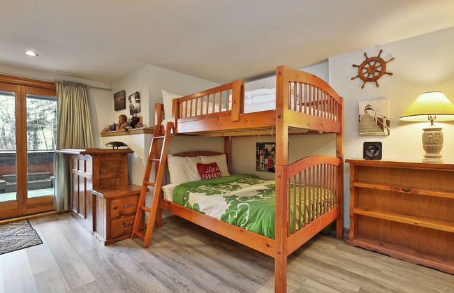 Vertical Drop 3 Bedroom Home - Foto 7