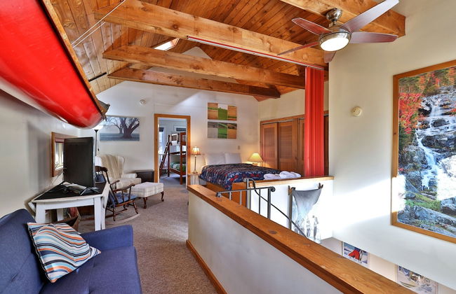 Vertical Drop 3 Bedroom Home - Foto 2