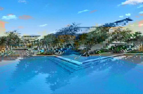 Foto 2 - Isle Be Back by Avantstay Pool, 2blocks to Beach