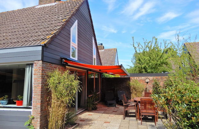 Holiday Home in Noordwijkerhout With Garden - Photo 13