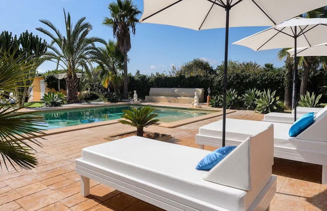 Modern Villa With Pool Near Town - Foto 19