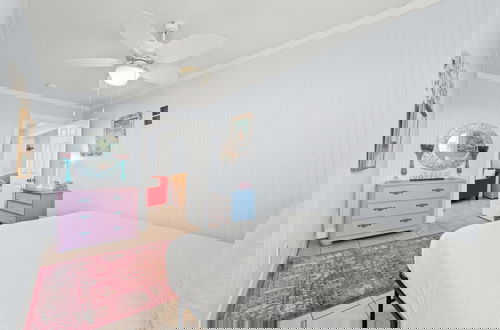 Foto 2 - Beach House - Maple Leaf Relief by PHG