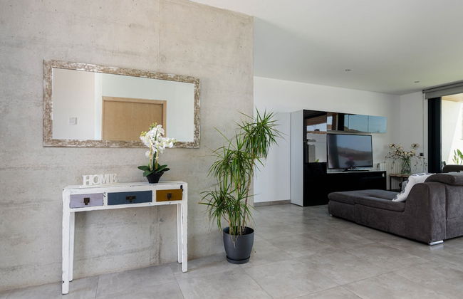 Modern Villa in Llubi With Pool - Foto 13