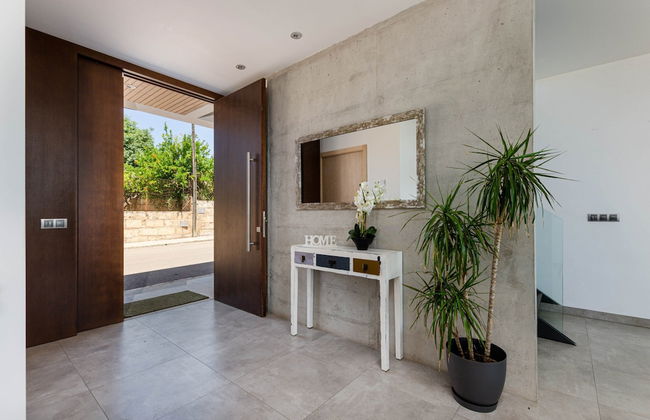 Modern Villa in Llubi With Pool - Foto 2