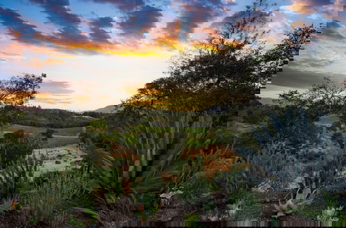 Foto 46 - Kenwood Vista by Avantstay 7acres w Pool Fire Pit Vineyard Views