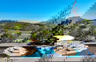 Foto 1 - Kenwood Vista by Avantstay 7acres w Pool Fire Pit Vineyard Views
