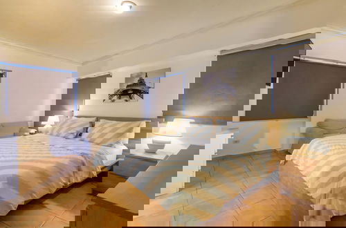 Foto 1 - Apartment in Bella Vista Sleeps 10