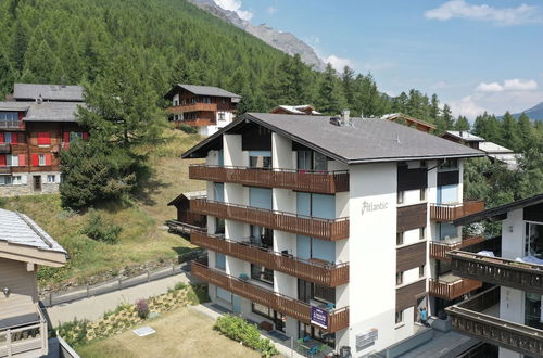 Photo 5 - Lovely 1-bed Apartment in Saas-fee