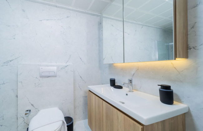 Remarkable Flat With Shared Pool in Kepez - Photo 15