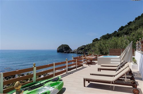 Foto 10 - Villa Renata & Villa Filippos with private Plunge Pool by Konnect