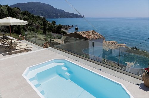Photo 14 - Villa Renata & Villa Filippos with private Plunge Pool by Konnect