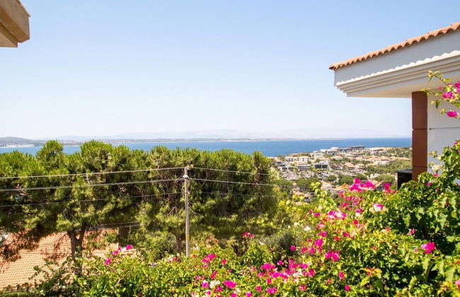 Enchanting Villa With Backyard in Cesme Near Beach - Foto 2