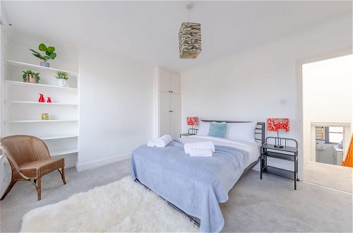 Foto 7 - Spacious 3 Bedroom Flat in Brixton