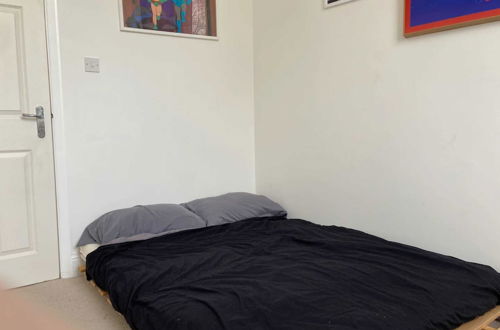 Foto 1 - Radiant 2 Bedroom Flat in New Cross - Converted Pub