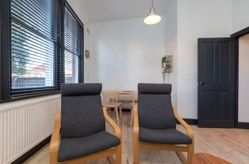 Photo 20 - Serene and Spacious 1 Bedroom Garden Flat in Clapton