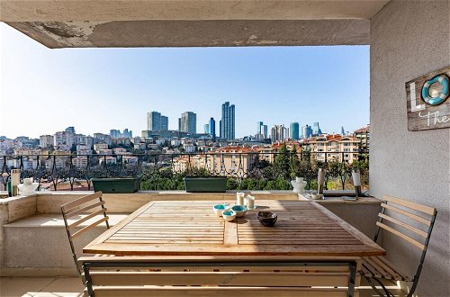 Photo 10 - House With Balcony and City View in Besiktas