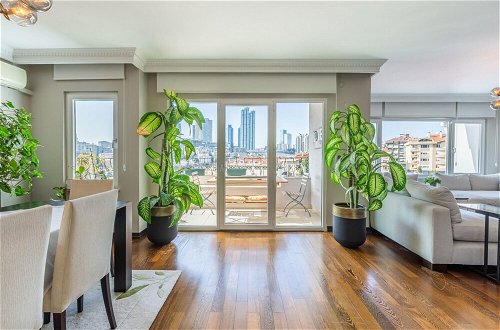 Photo 5 - House With Balcony and City View in Besiktas