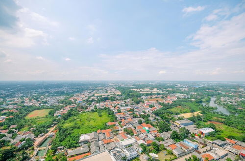 Photo 14 - Minimalist And Warm Studio At Gunung Putri Square Apartment