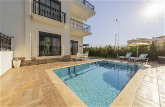 Foto 1 - Exquisite Villa With Private Pool in Belek