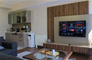 Photo 3 - Spectacular 2 1 Apartment in Prime Suites Hotel